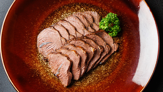山海亭特製熊肉の冷菜